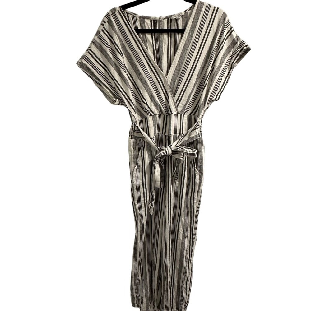 American Eagle Medium Cream Gray Striped Short Sleeve Belted jumpsuit.